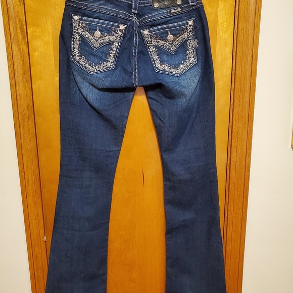 Miss Me jeans - Picture 2 of 3